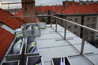 Střešní terasa BD Praha